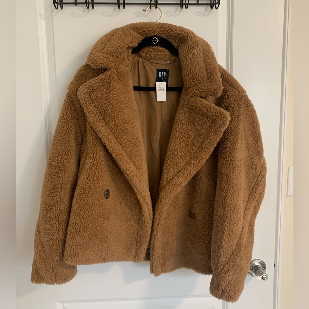 NWT Gap Teddy Coat